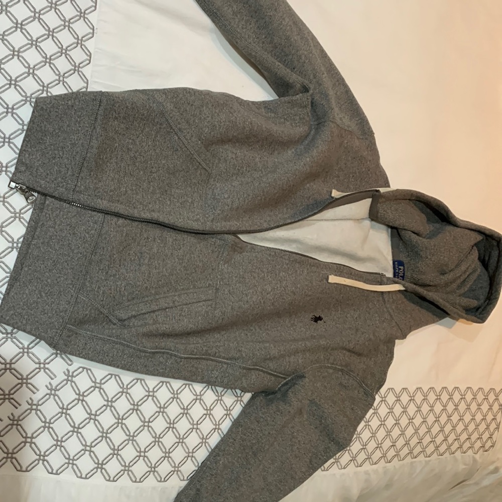 Ralph Lauren sweater. Medium.